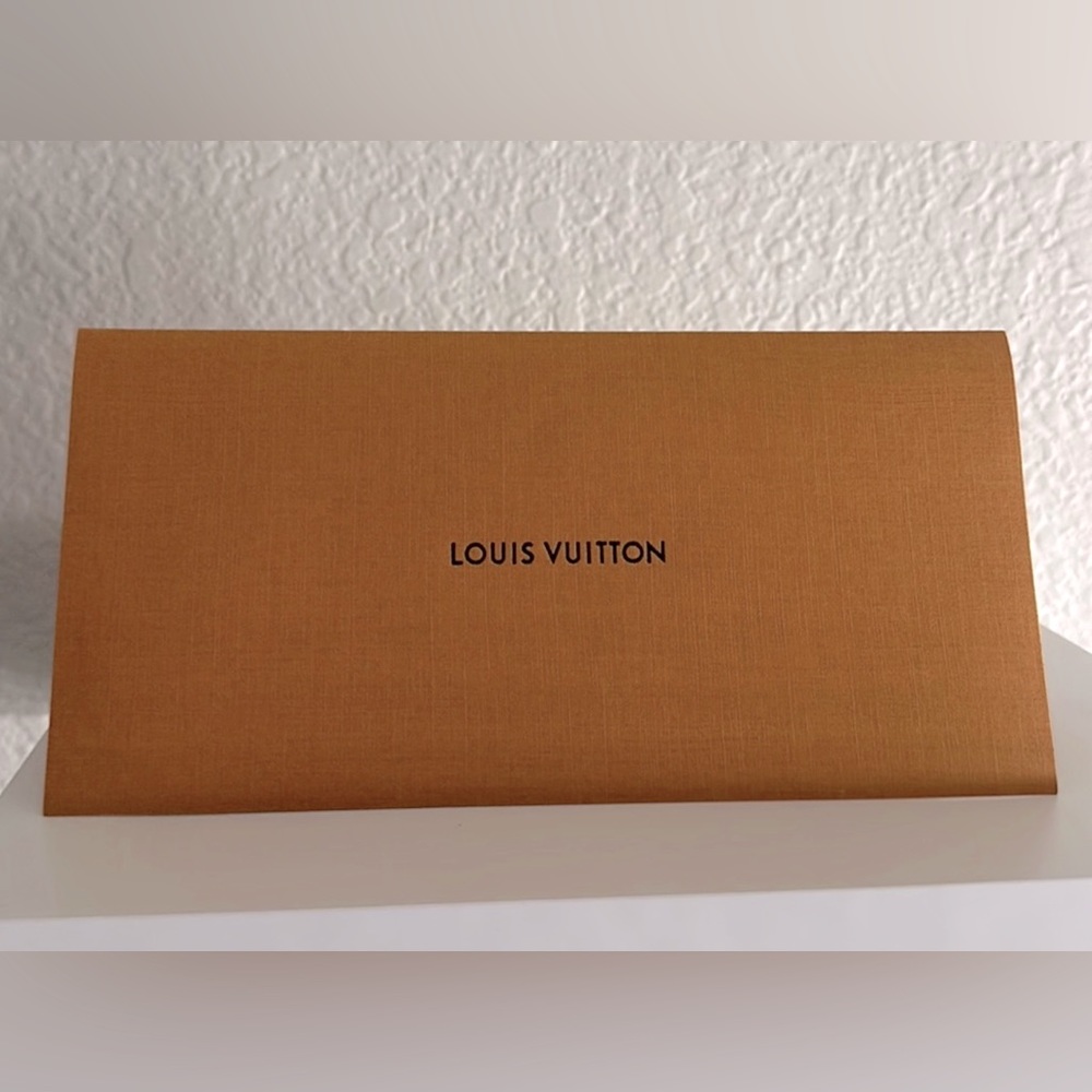 ✨NEW✨LOUIS VUITTON LONG GIFT CASH/RECEIPT ENVELOPE